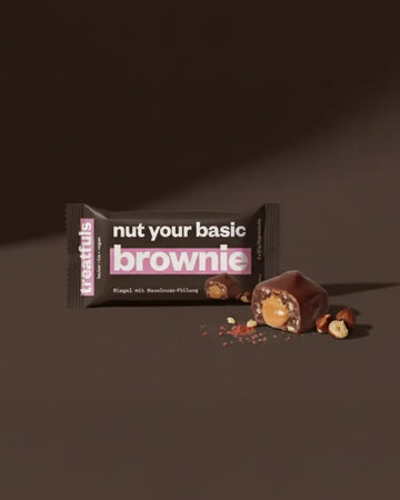 NUT YOUR BASIC BROWNIE Mørk Chokoladebar med Browniefyld
