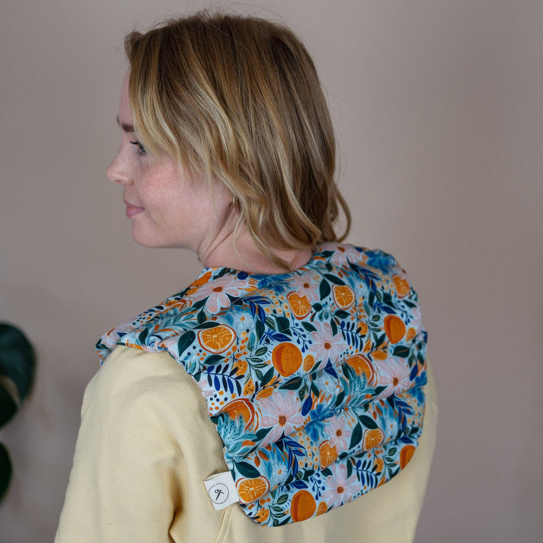 APPELSIN varmepude til nakke og skuldre fyldt med økologisk spelt