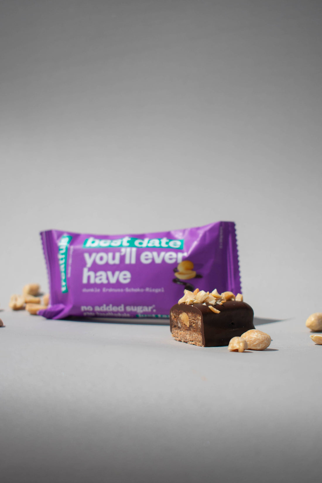 BEST DATE YOU'LL EVER HAVE - Mørk chokoladebar med peanuts