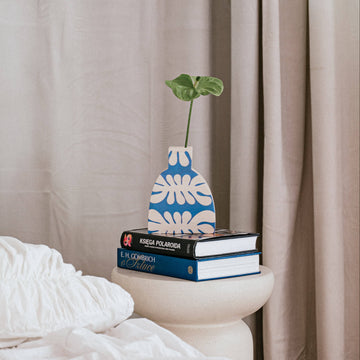 Blå & Natur Blade trævase i birketræ med glasindsats