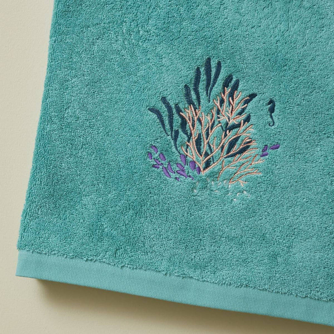 HAVET blåt gæstehåndklæde 30x50 med maritimt motiv