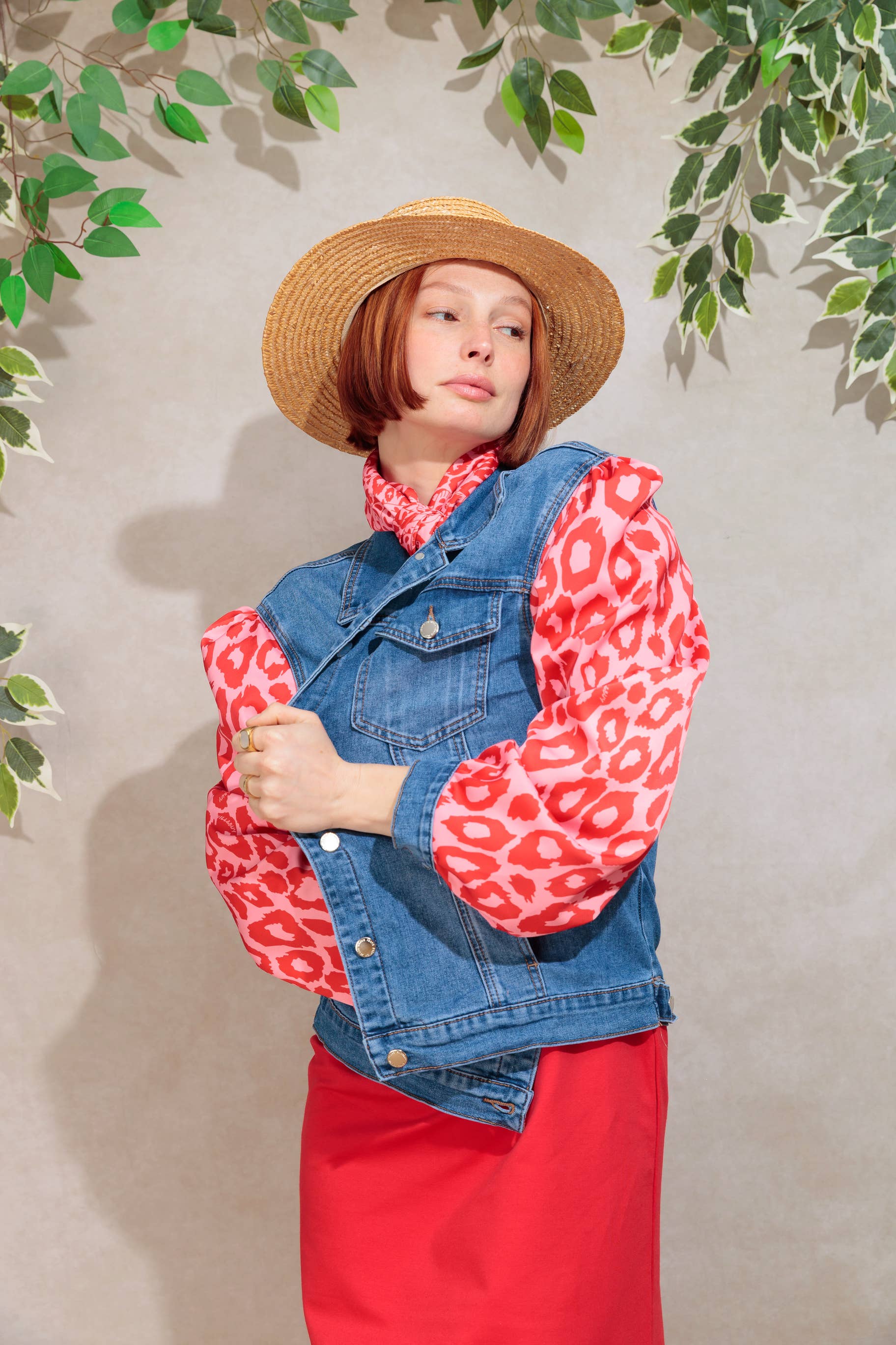 FIERCE VIBES Tiger Denim jakke - Str. M og L