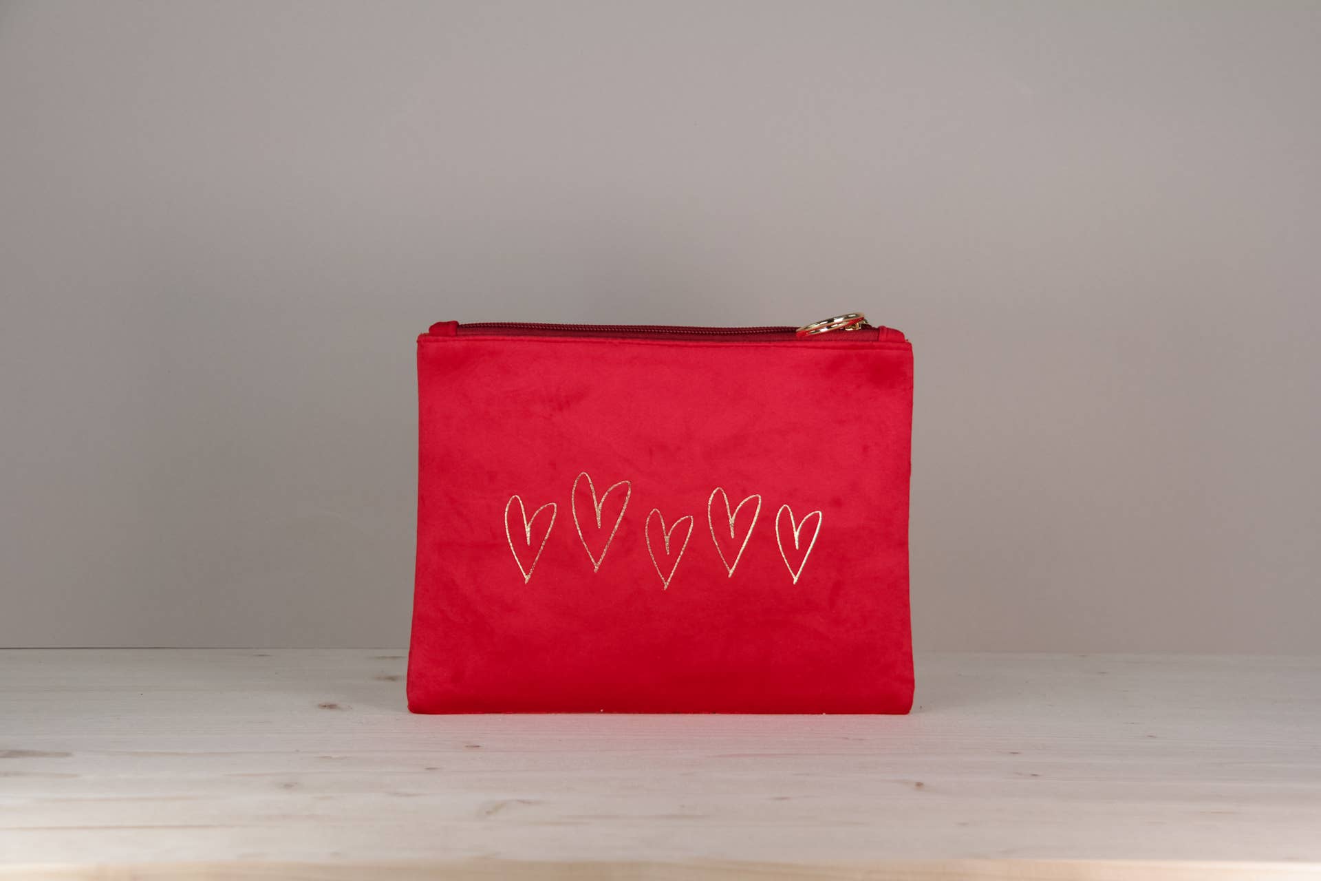 HEARTS Makeuptaske i rød velour