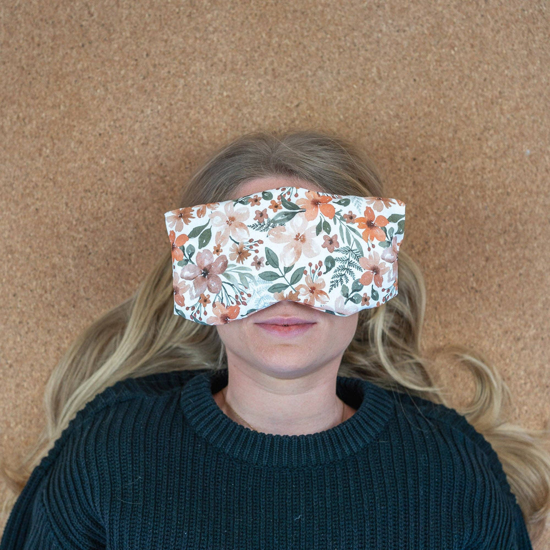 Håndsyet meditations øjenpude i 100 procent bomuld