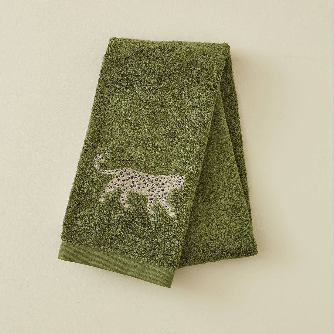 Kaki håndklæde med leopard broderi