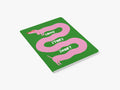 LONG STORY SHORT Grøn Journal med pink gravhund med blanke sider