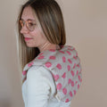PINK SMILEY varmepude til nakke og skuldre med pink smiley-print