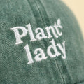PLANT LADY Grøn Broderet Kasket i Økologisk Bomuld Streetwear
