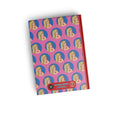 Pink hardcover notesbog med Sabrina Carpenter vibe