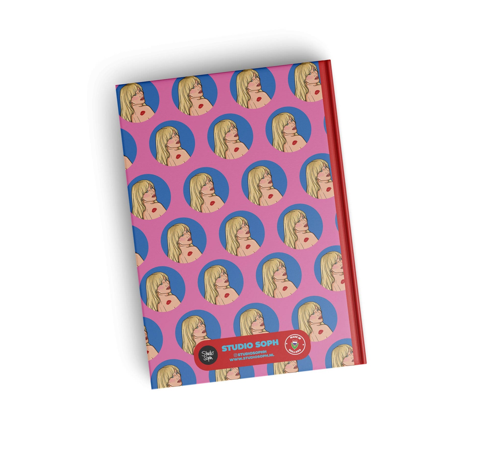 Pink hardcover notesbog med Sabrina Carpenter vibe