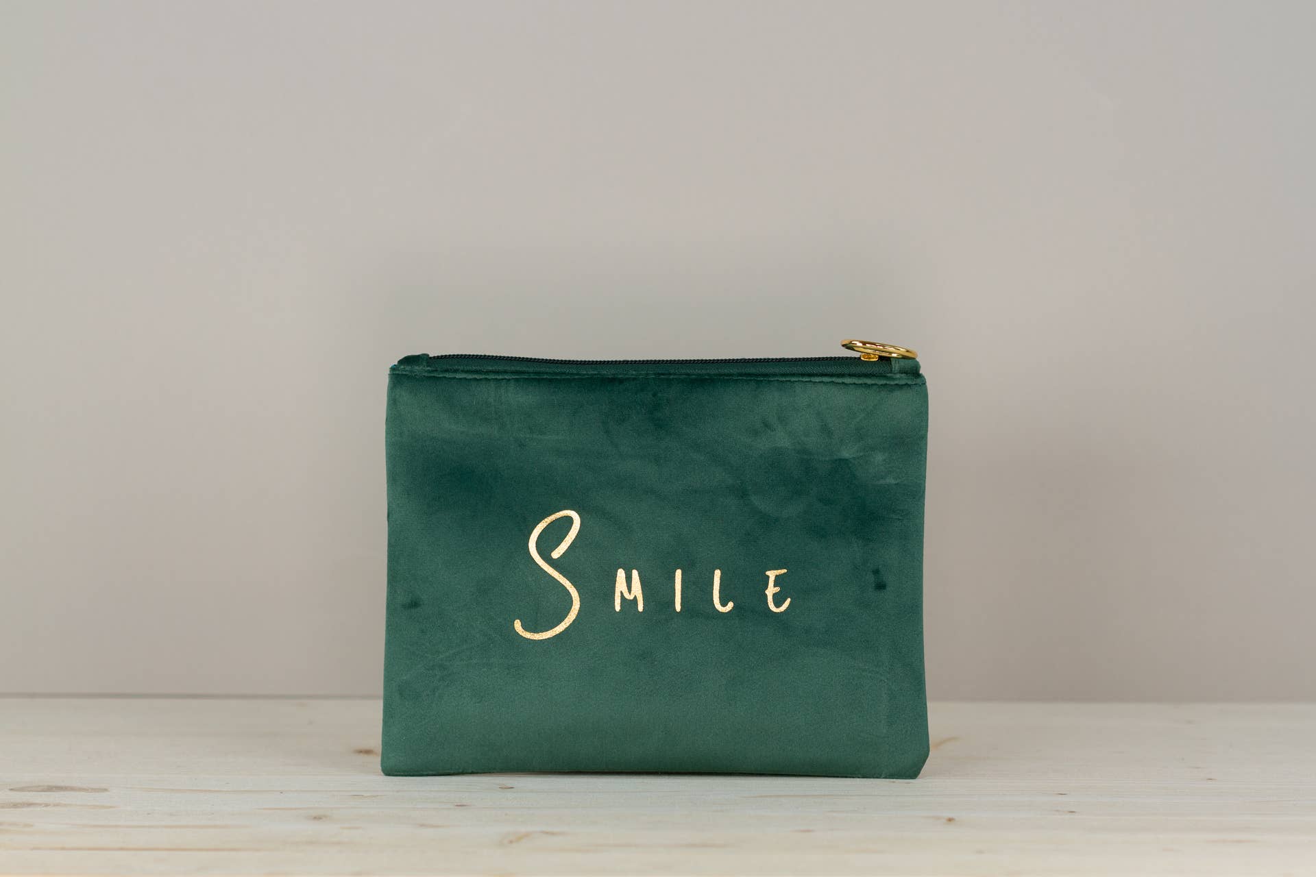 SMILE Makeuptaske i grønt velour