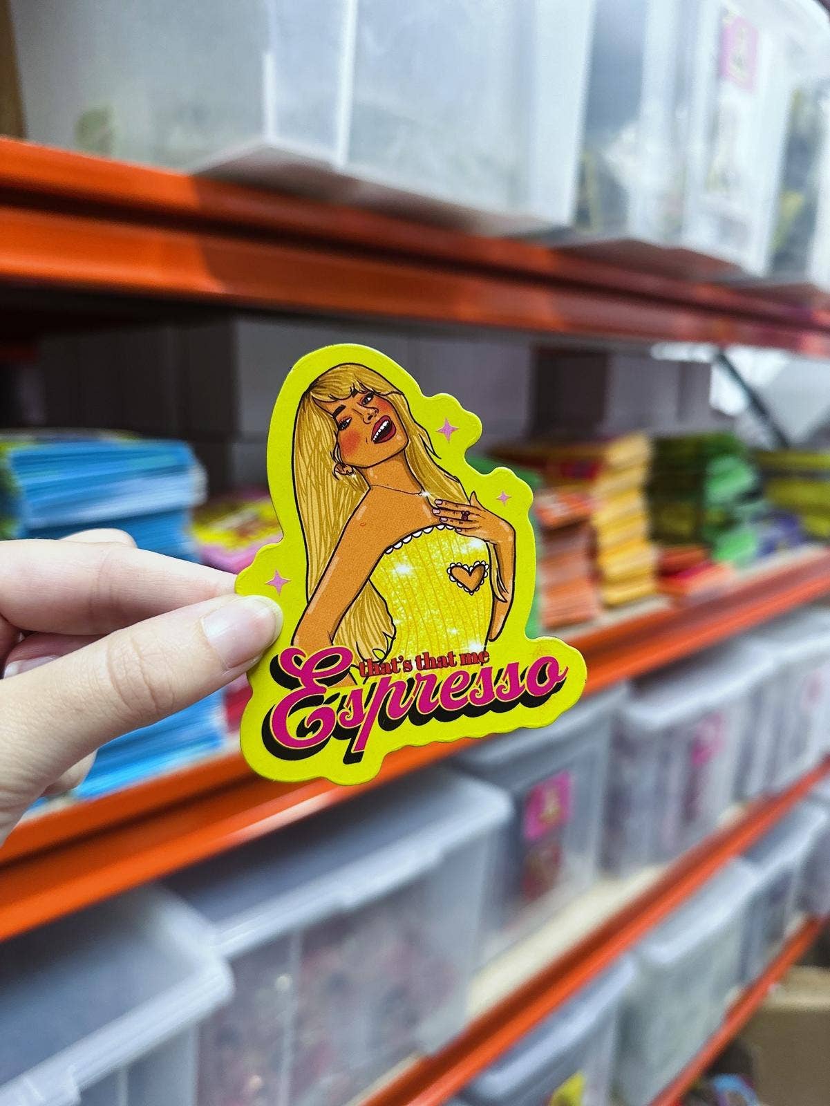 Sabrina Carpenter magnet