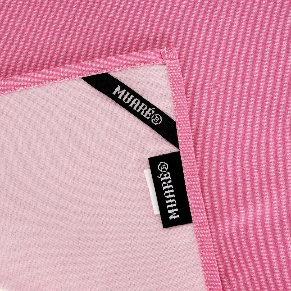 Viskestykke i pink slidstærkt og absorberende lavet i Spanien