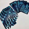blå tarotkort med rider waithe symbolik