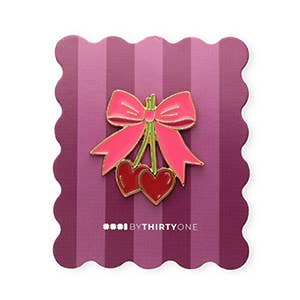 KIRSEBÆRSLØJFE Pin